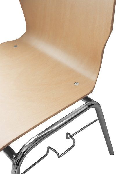 Konferenzstuhl Eruno-200 Buche natur, verchromtem Metallgestell, stapelbar Detailansicht Sitzfläche