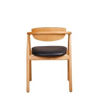Vorschau: Galeno-2P Holzstuhl mit gepolstertem Sitz und Rückenlehne für Gastronomie Vorschau: Galeno-2P Holzstuhl mit gepolstertem Sitz und Rückenlehne für Gastronomie