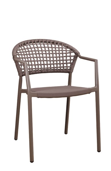 Gio Chess-Taupe