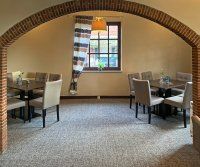 Vorschau: Beizton: Wenge/Bezug:D-1128/Foto: Café Gut Aarnink, Bad Bentheim Vorschau: Beizton: Wenge/Bezug:D-1128/Foto: Café Gut Aarnink, Bad Bentheim