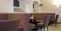 Vorschau: Tischgestell aus Metall für die Gastronomie - Marino-TGF-407 mit zwei Metallsäulen im Restaurant Vorschau: Tischgestell aus Metall für die Gastronomie - Marino-TGF-407 mit zwei Metallsäulen im Restaurant