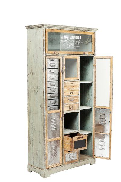 Schrank Barber Shop