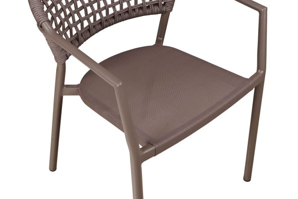 Gio Chess-Taupe